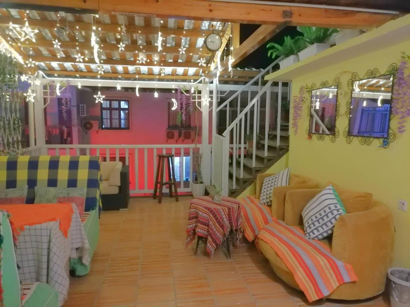 Lazzy Inn Yangshuo Dış mekan fotoğraf