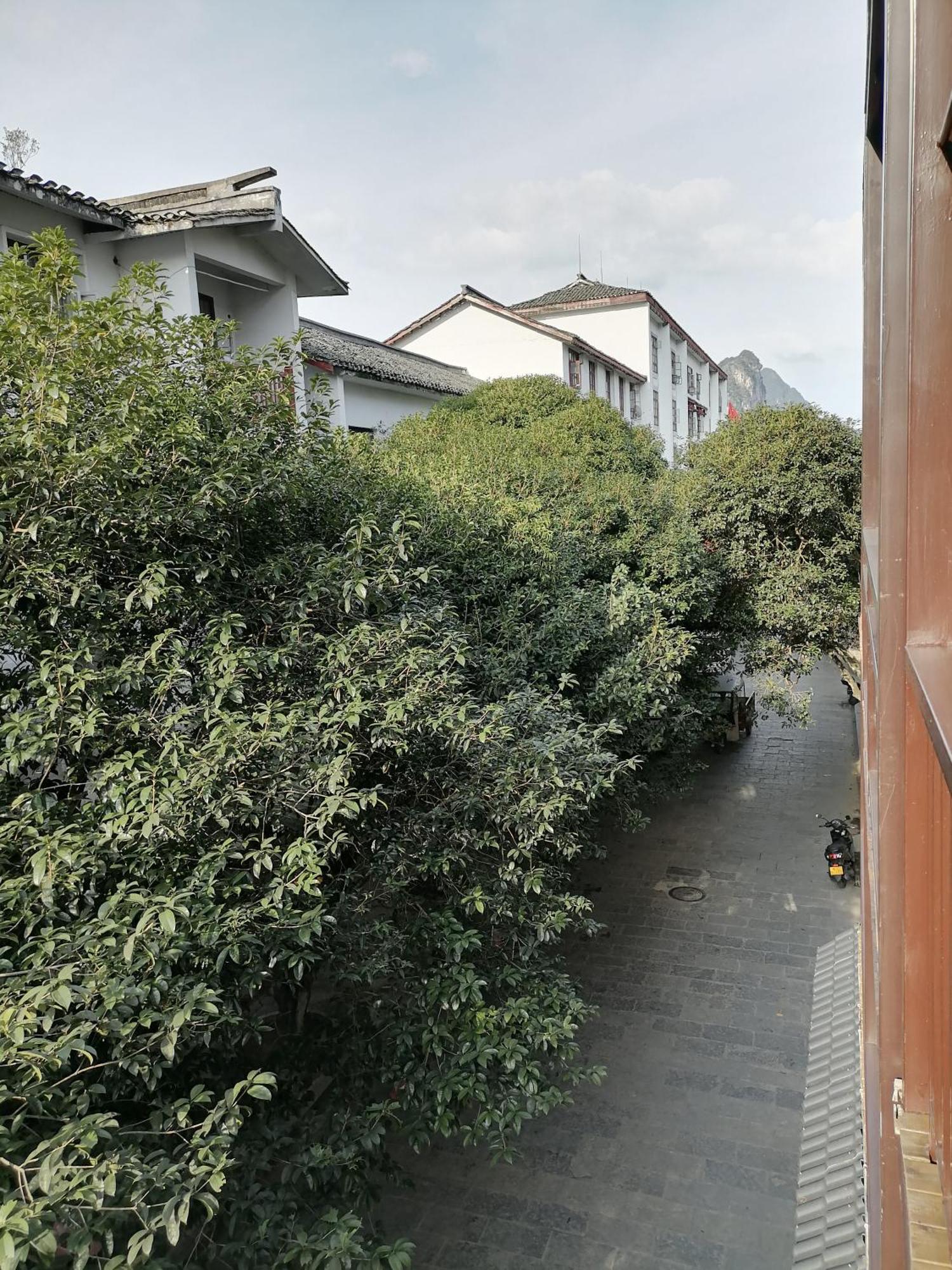 Lazzy Inn Yangshuo Dış mekan fotoğraf