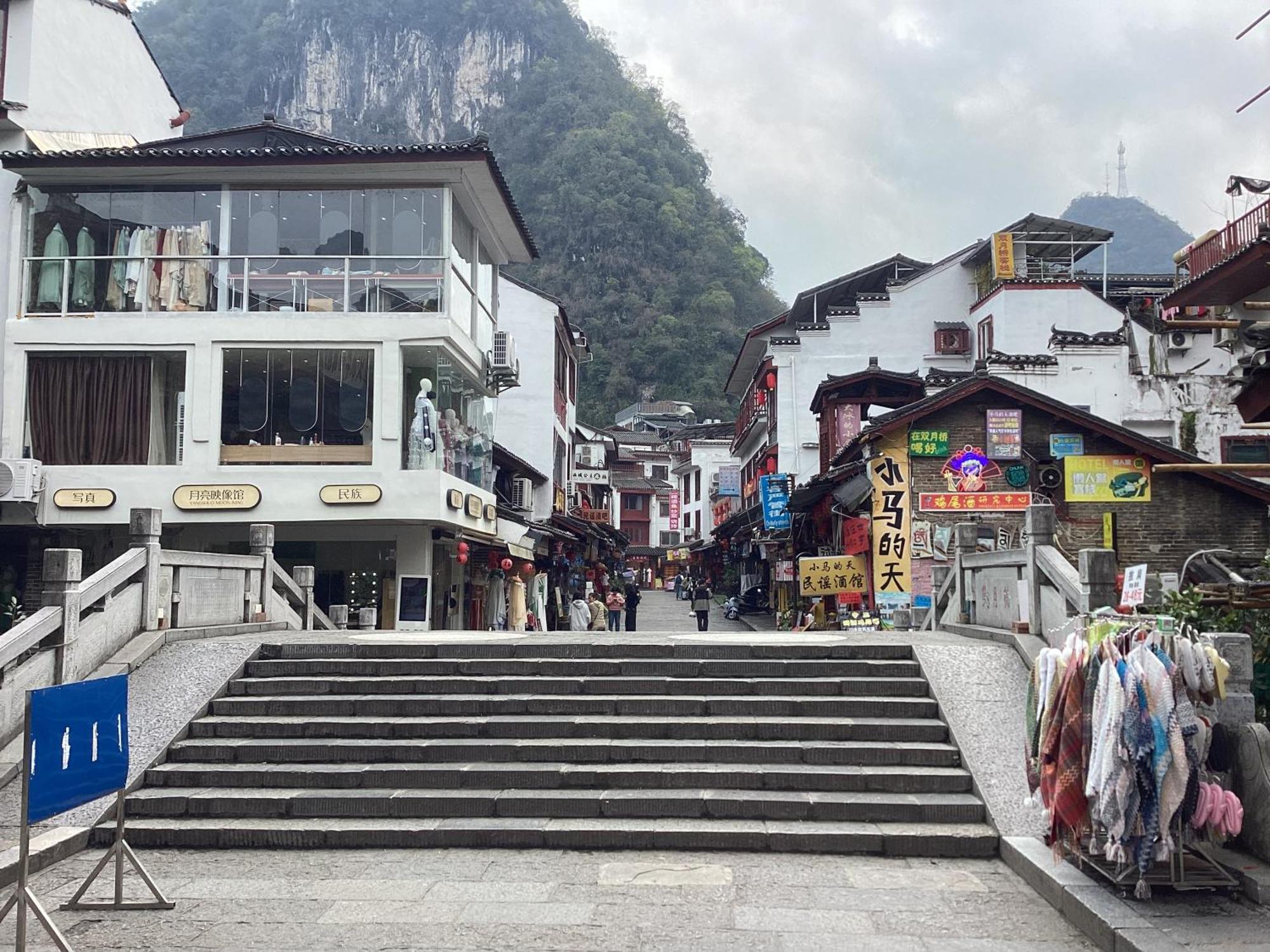 Lazzy Inn Yangshuo Dış mekan fotoğraf