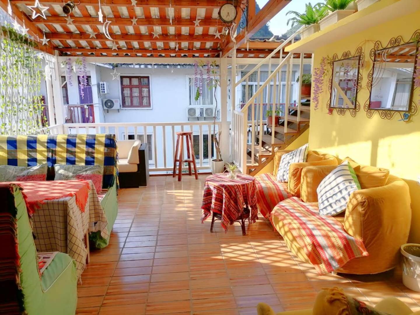 Lazzy Inn Yangshuo Dış mekan fotoğraf